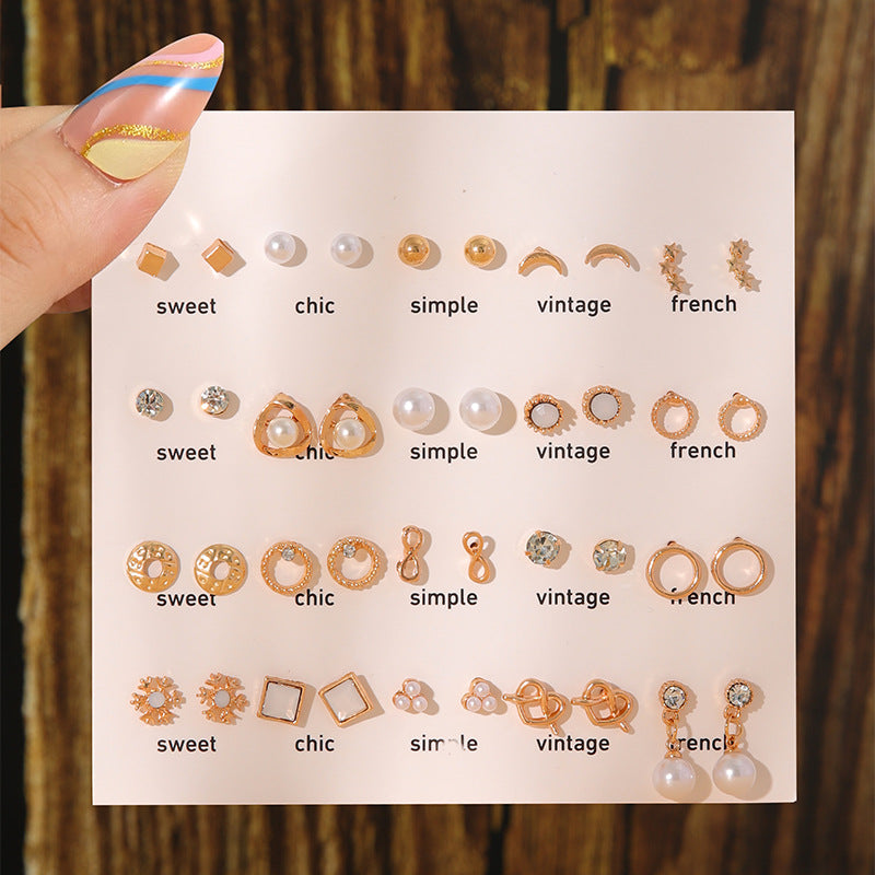 Stunning Pearl Earrings Set Image 1