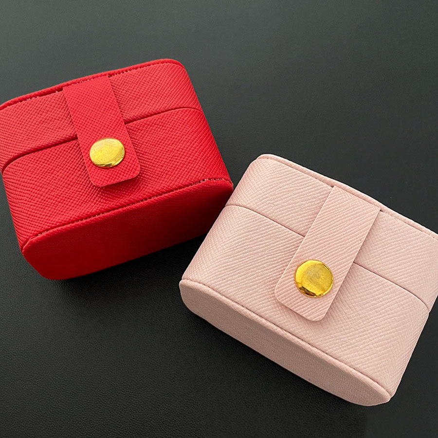 compact jewelry box