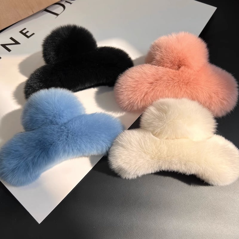 Elegant fur hair accessory for women