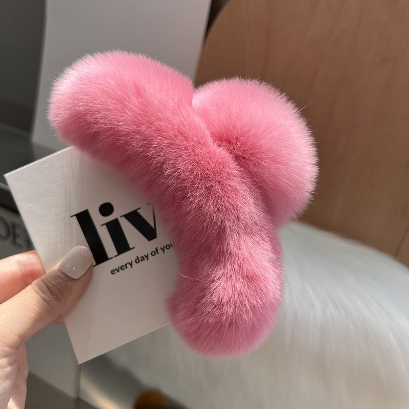 Trendy rabbit fur hair clip in leopard print