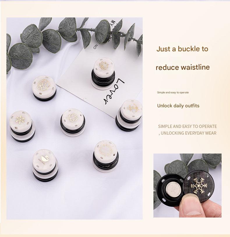 Detachable magnetic closure button