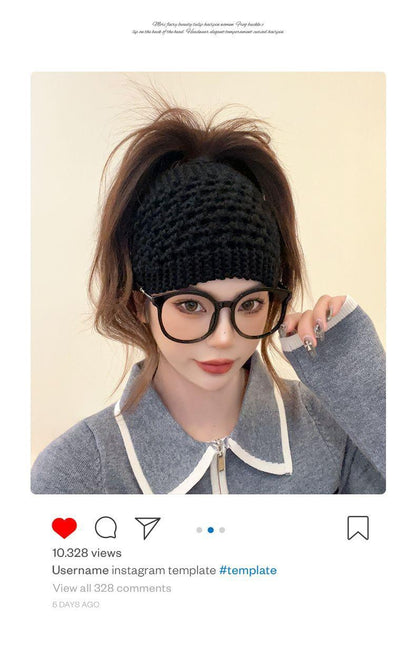 Knitted ear warmer beige