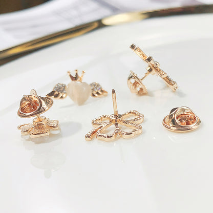 Fashionable cat eye stone brooch for women