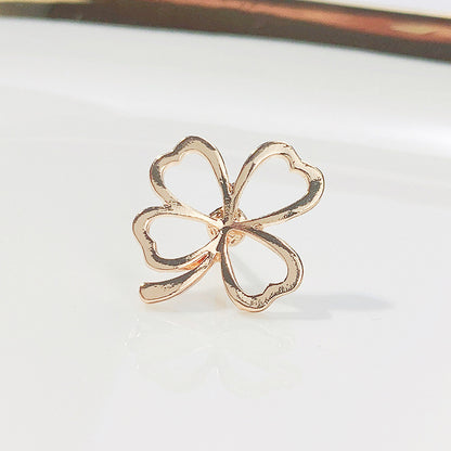 Stylish alloy brooch with floral design