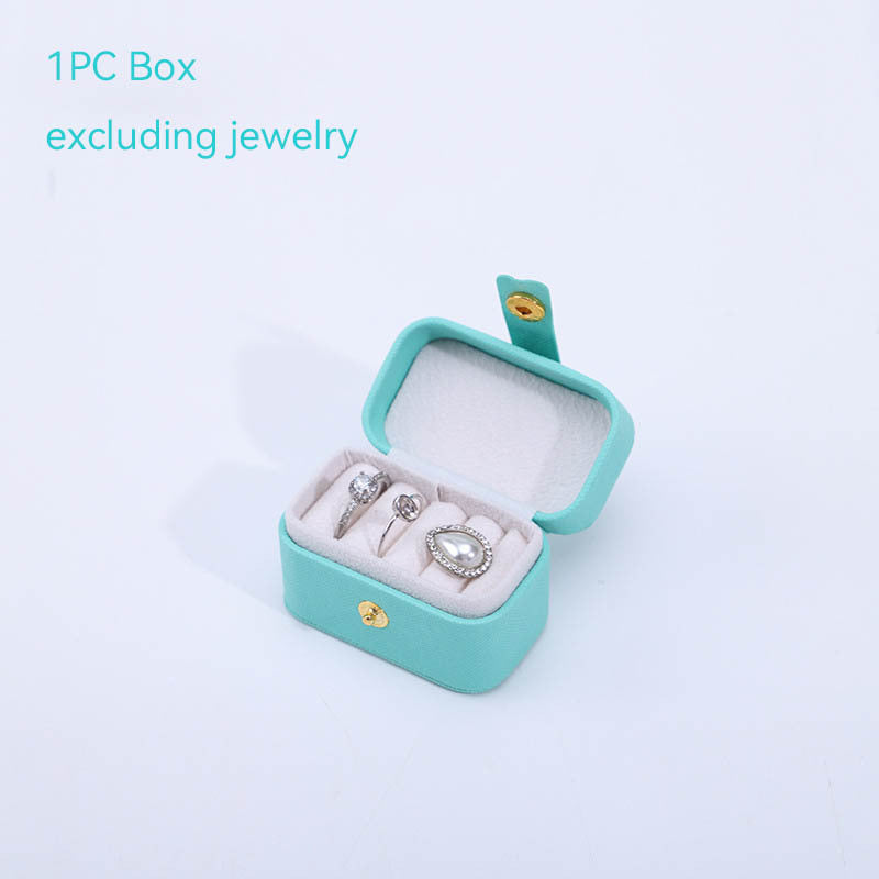 stylish earring holder