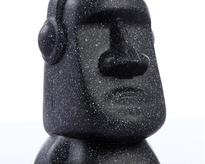 Bluetooth speaker in use image 7