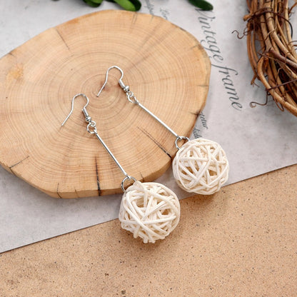 Eco-friendly lightweight ear accessories