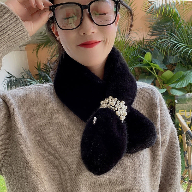faux fur neck warmer in milky tea
