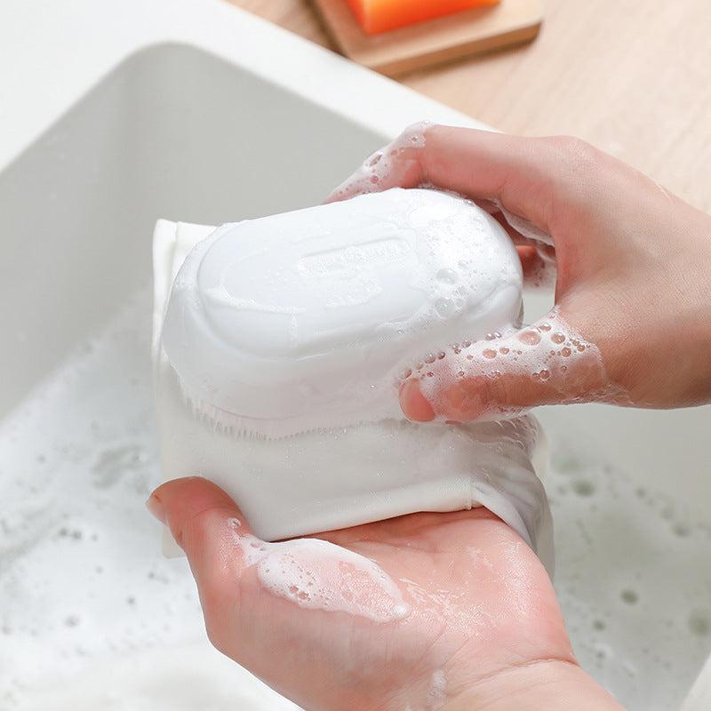 Durable plastic cleaning brush for home use