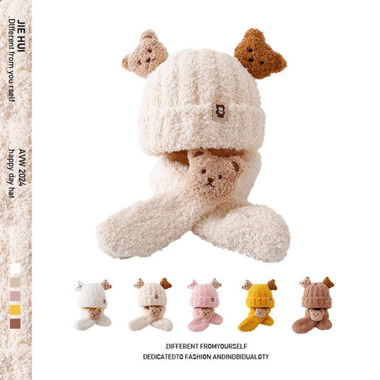 Stylish warm bear hat and scarf for babies image 8