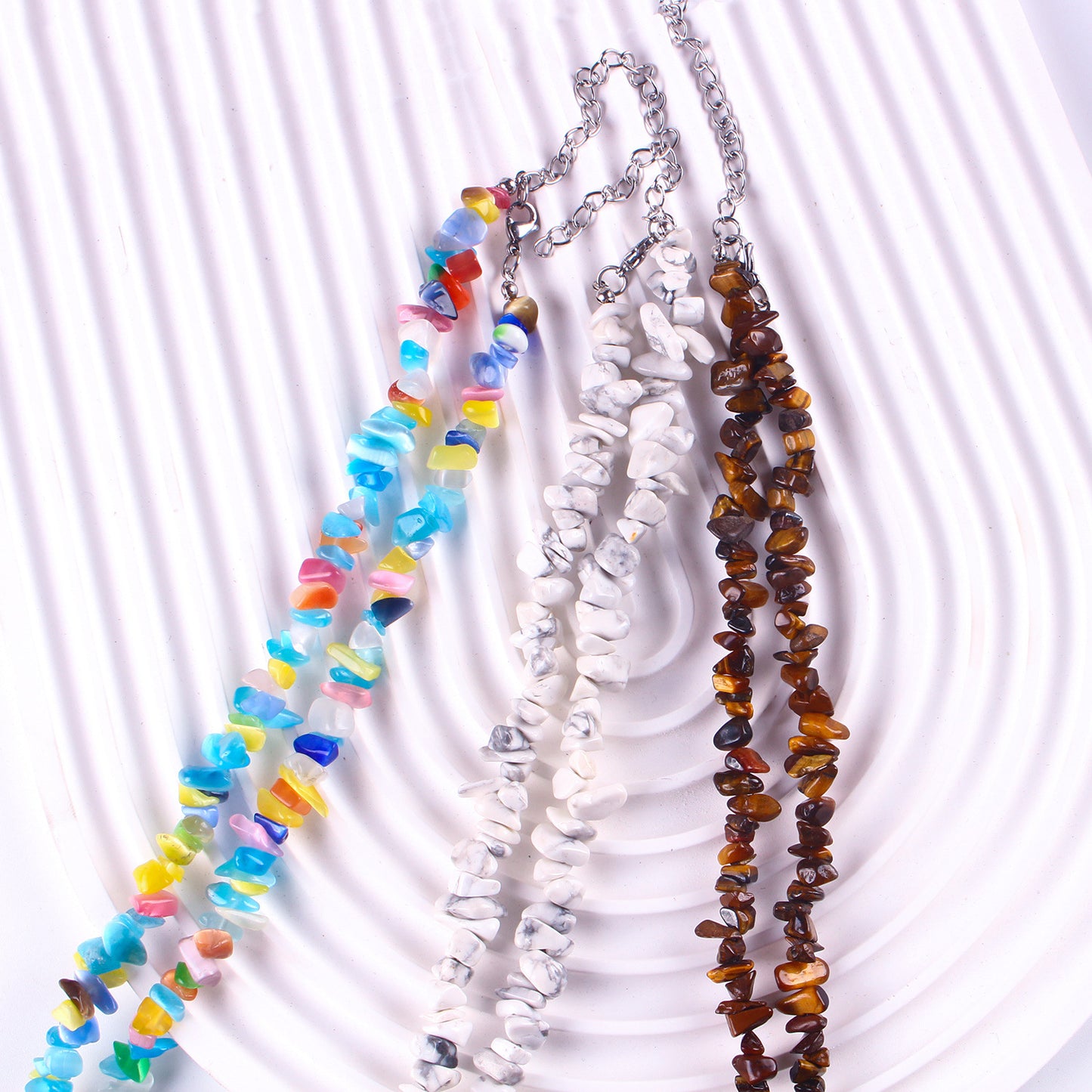 Natural stone necklace on model image 7