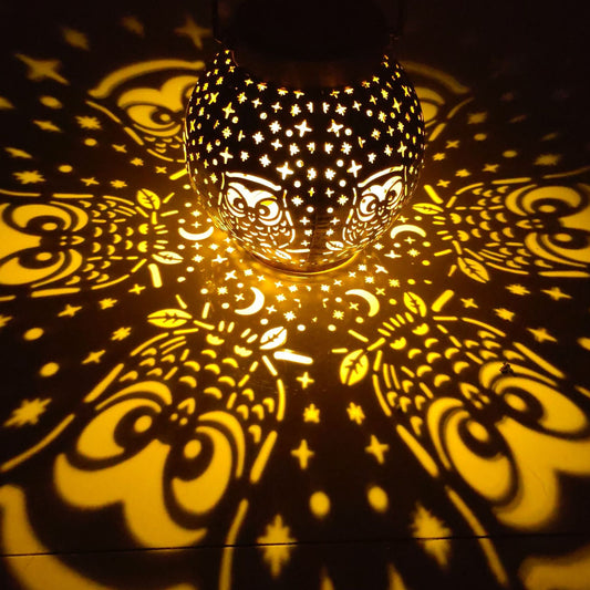 Solar outdoor waterproof courtyard light with owl projection