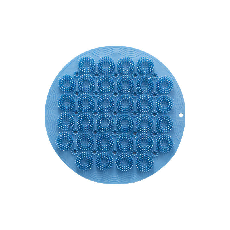 Gentle silicone back cleaning tool