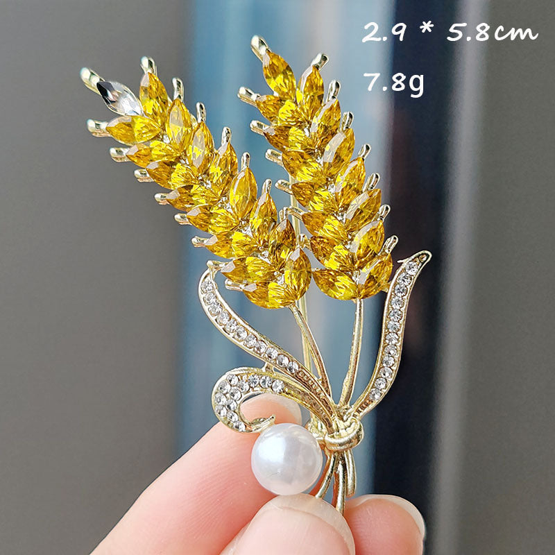 Stylish Sunflower Brooch Design Image 2