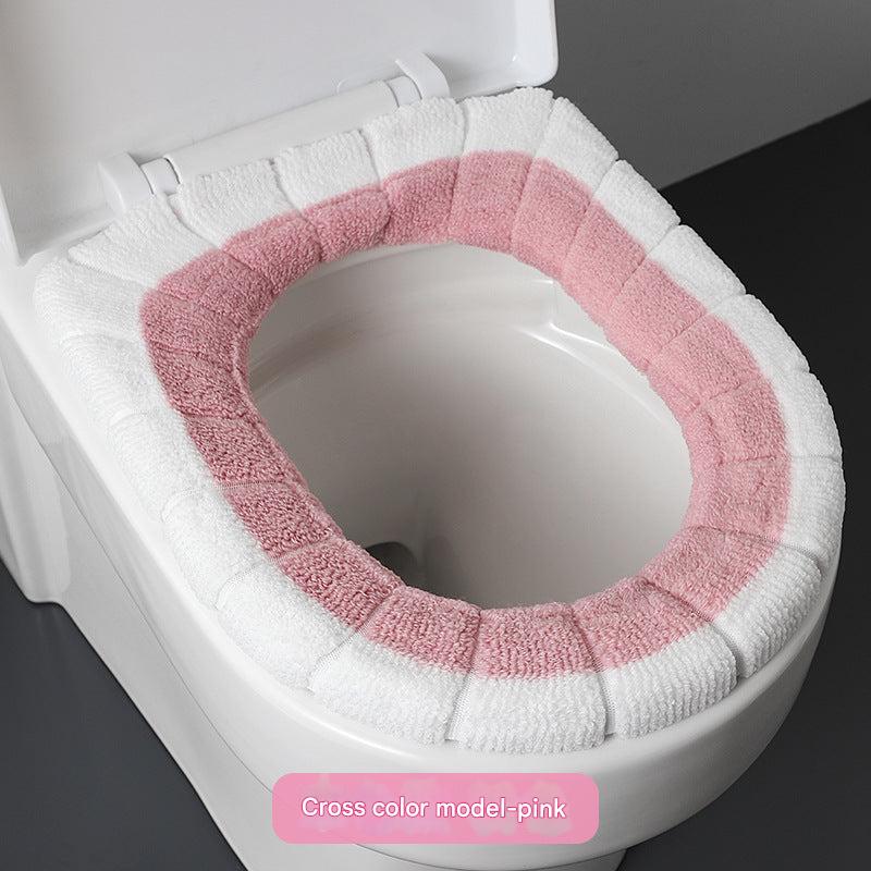 Cozy toilet cover in blue