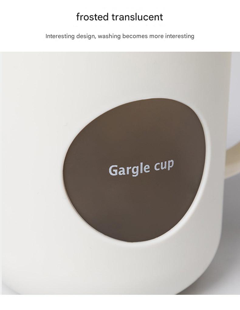 Easy clean toothbrush holder for home use