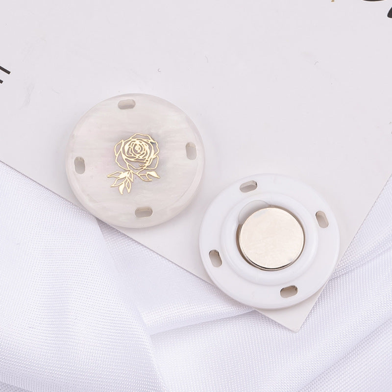 Strong magnetic button for accessories