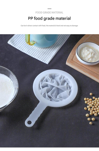 Versatile juice strainer for cooking