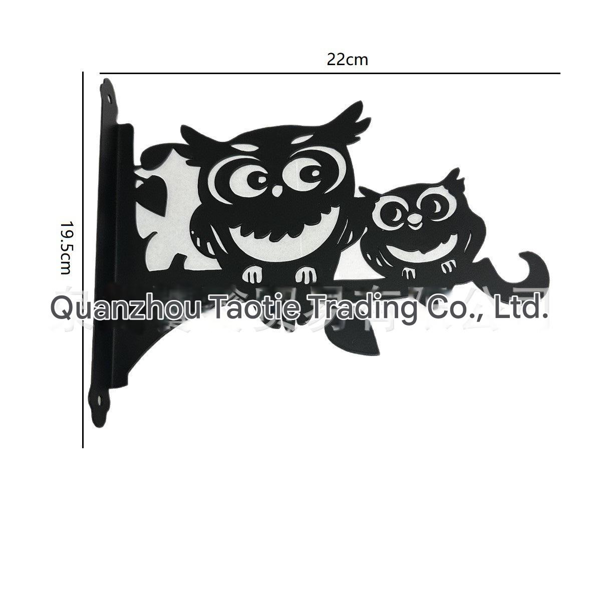 Outdoor iron flower basket for garden