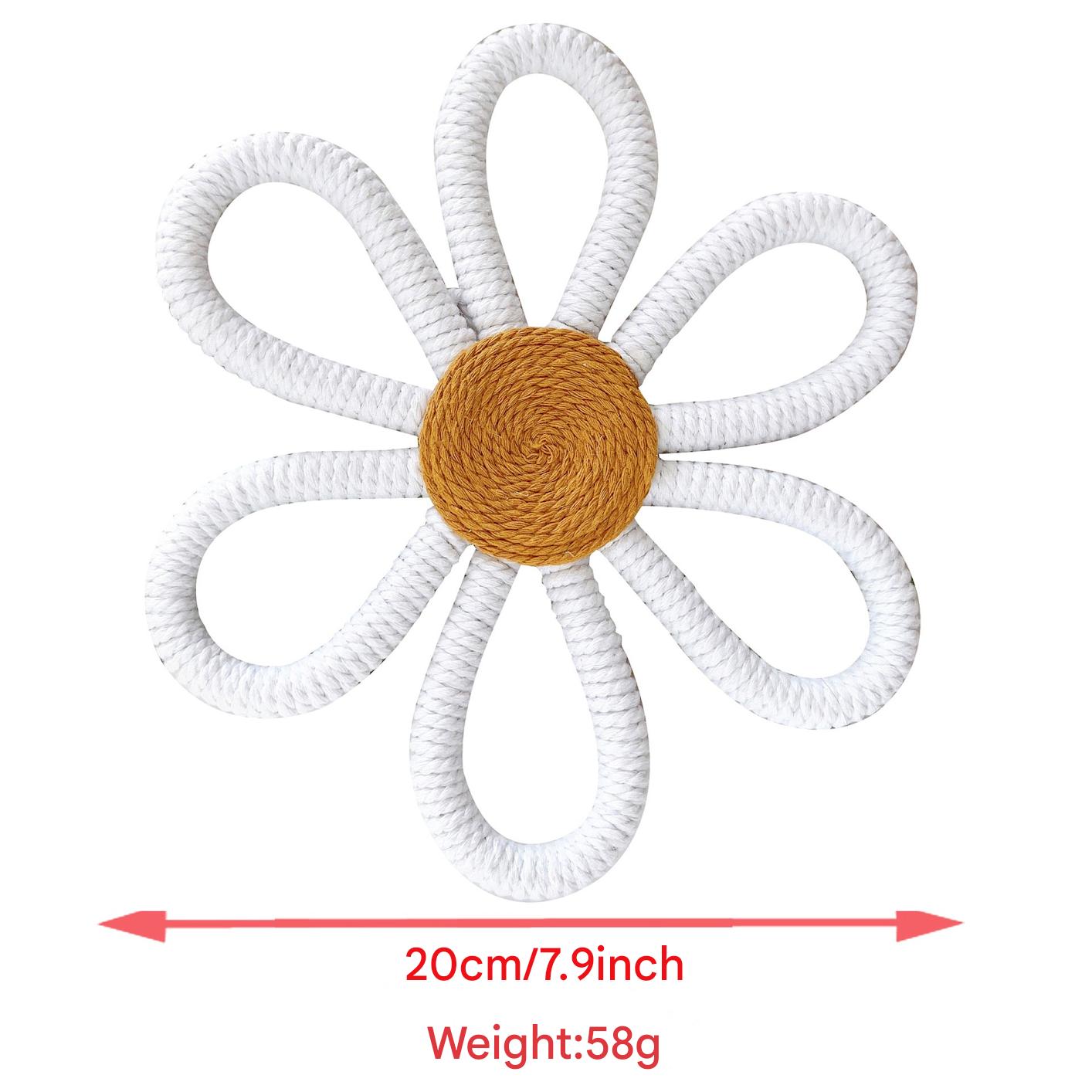 Child's wall art with daisy design