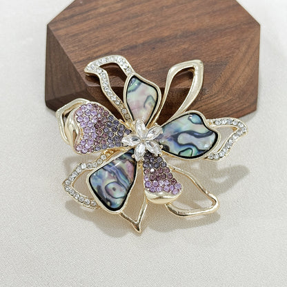 Stylish bowknot brooch displayed elegantly